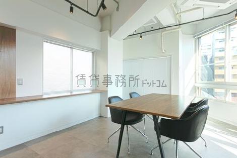 テイショク西麻布／早野ビルの室内
