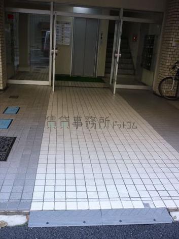 正面玄関