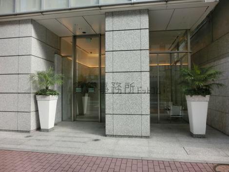 正面玄関
