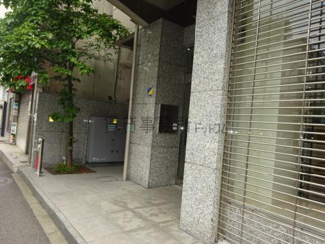 正面玄関