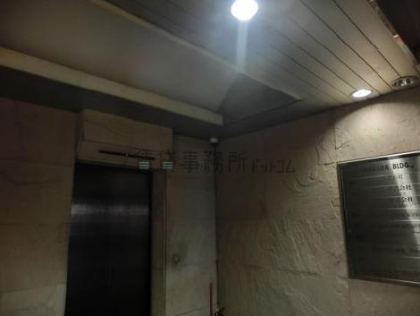 エントランス内