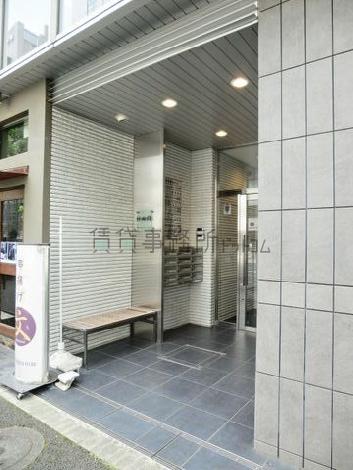 正面玄関