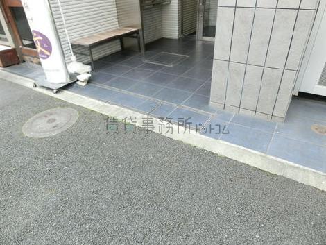 正面玄関