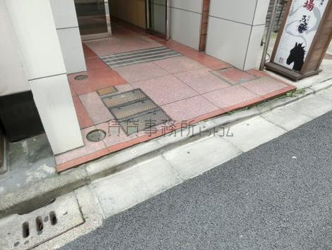 正面玄関