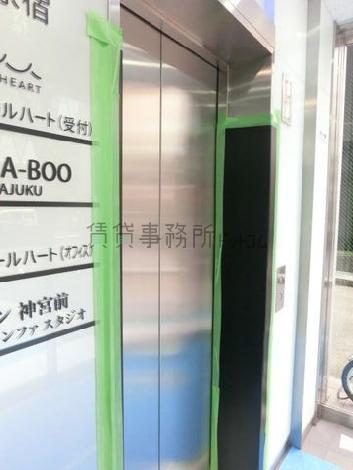 エレベーター
