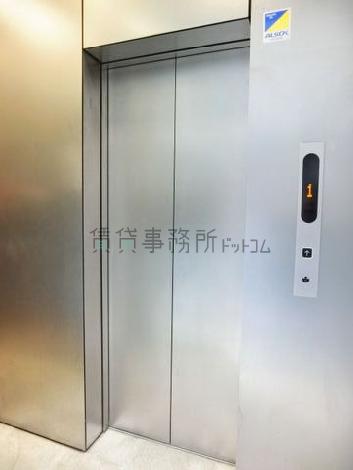 エレベーター