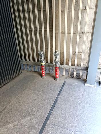 正面玄関