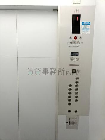 エレベーター