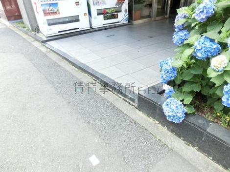 正面玄関