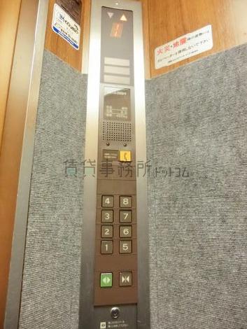エレベーター