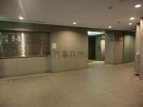 広々したホールです