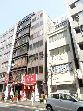 凹凸の無い壁面