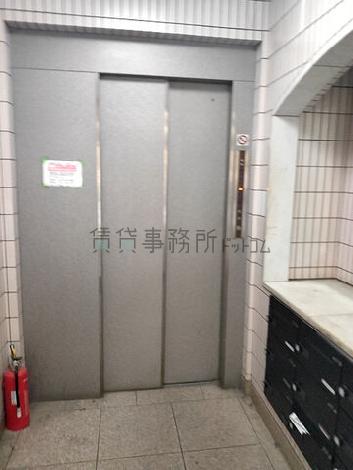 エレベーター