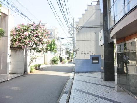 道路も十分な広さ