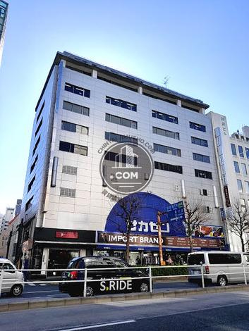 坂善新宿ビルの外観写真