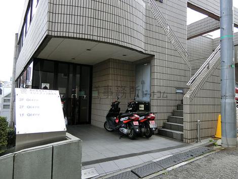 正面玄関