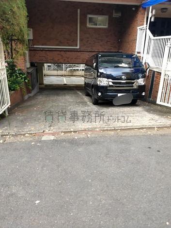 敷地内駐車場