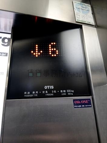 エレベーター