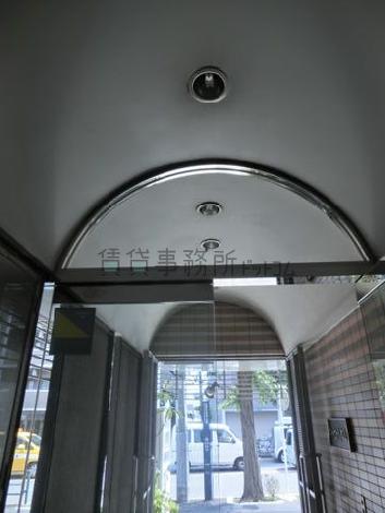 天井は円形をしています