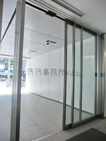 大きめサイズの自動扉
