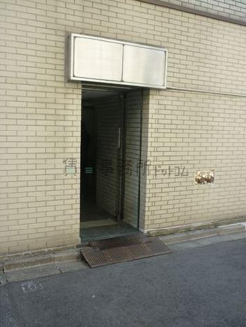 正面玄関