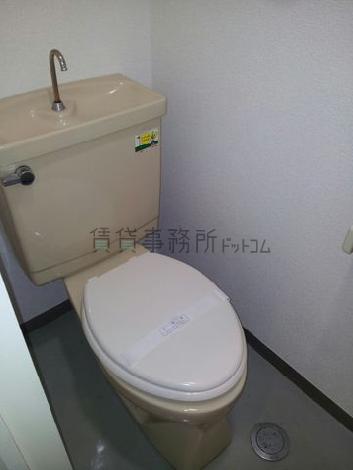 レジェンド岩本町ビルの