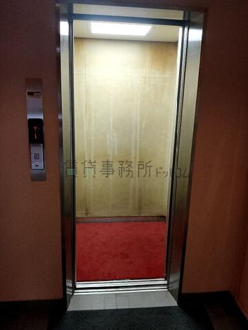 エレベーター