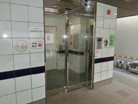 正面玄関