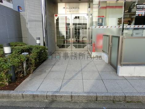 正面玄関