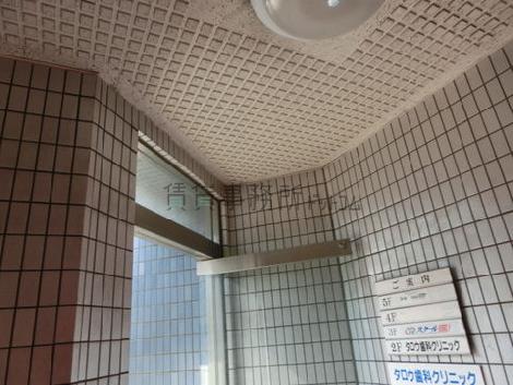 エントランス内の様子