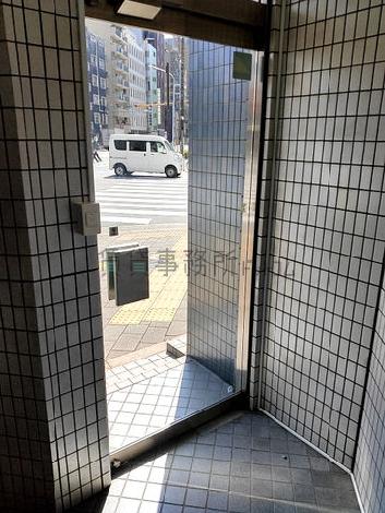 正面玄関