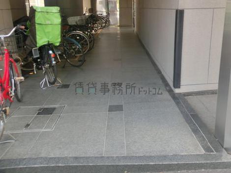 正面玄関