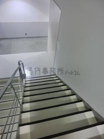 階段上からの様子