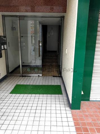 正面玄関