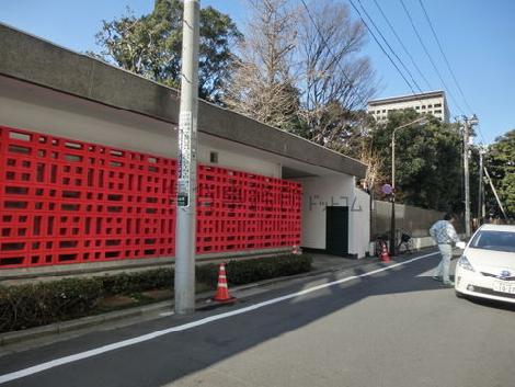 永田町駅方面です