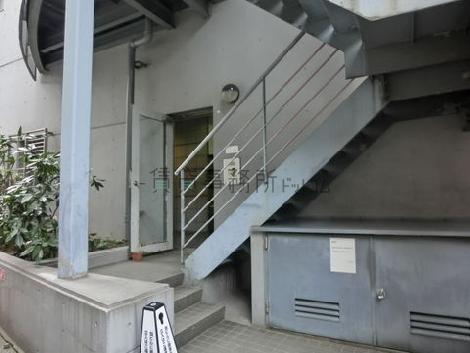 正面玄関