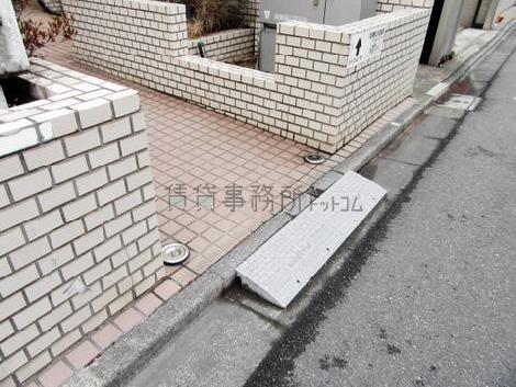 正面玄関