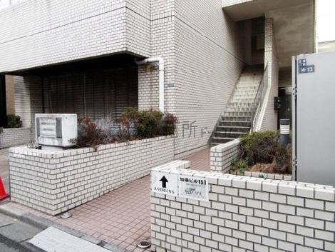 正面玄関