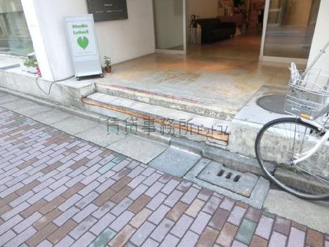 正面玄関