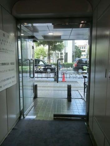 正面玄関