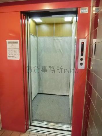 エレベーター