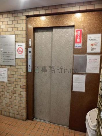 エレベーター