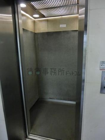 奥行きがあります
