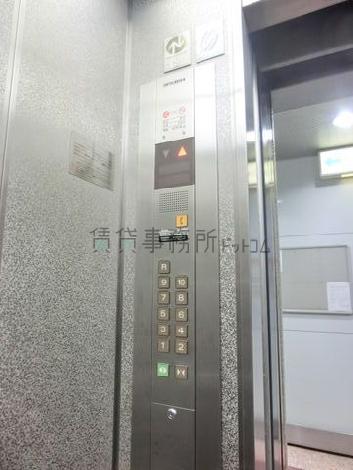 エレベーター