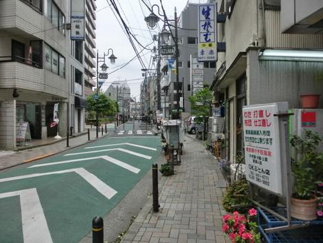 雑司ヶ谷方面です