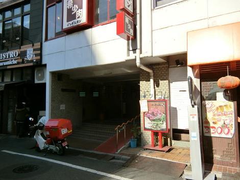 正面玄関