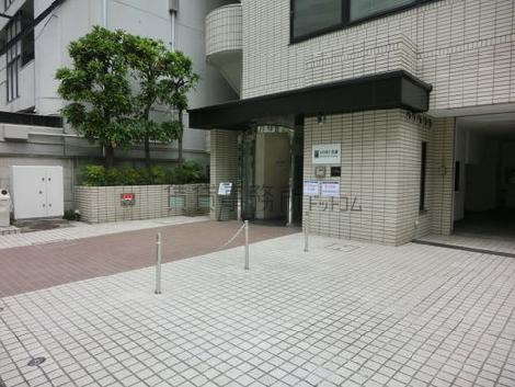 正面玄関