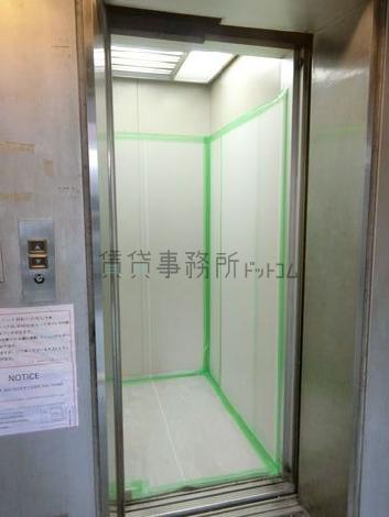 エレベーター