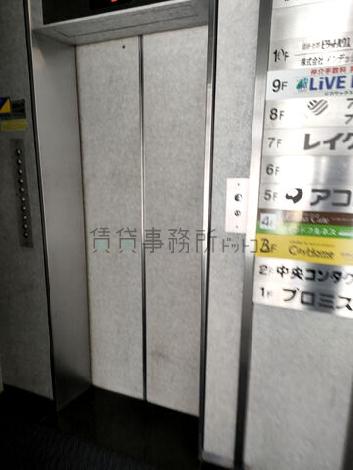エレベーター