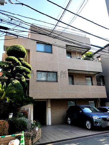 南青山吉岡ビルの外観写真